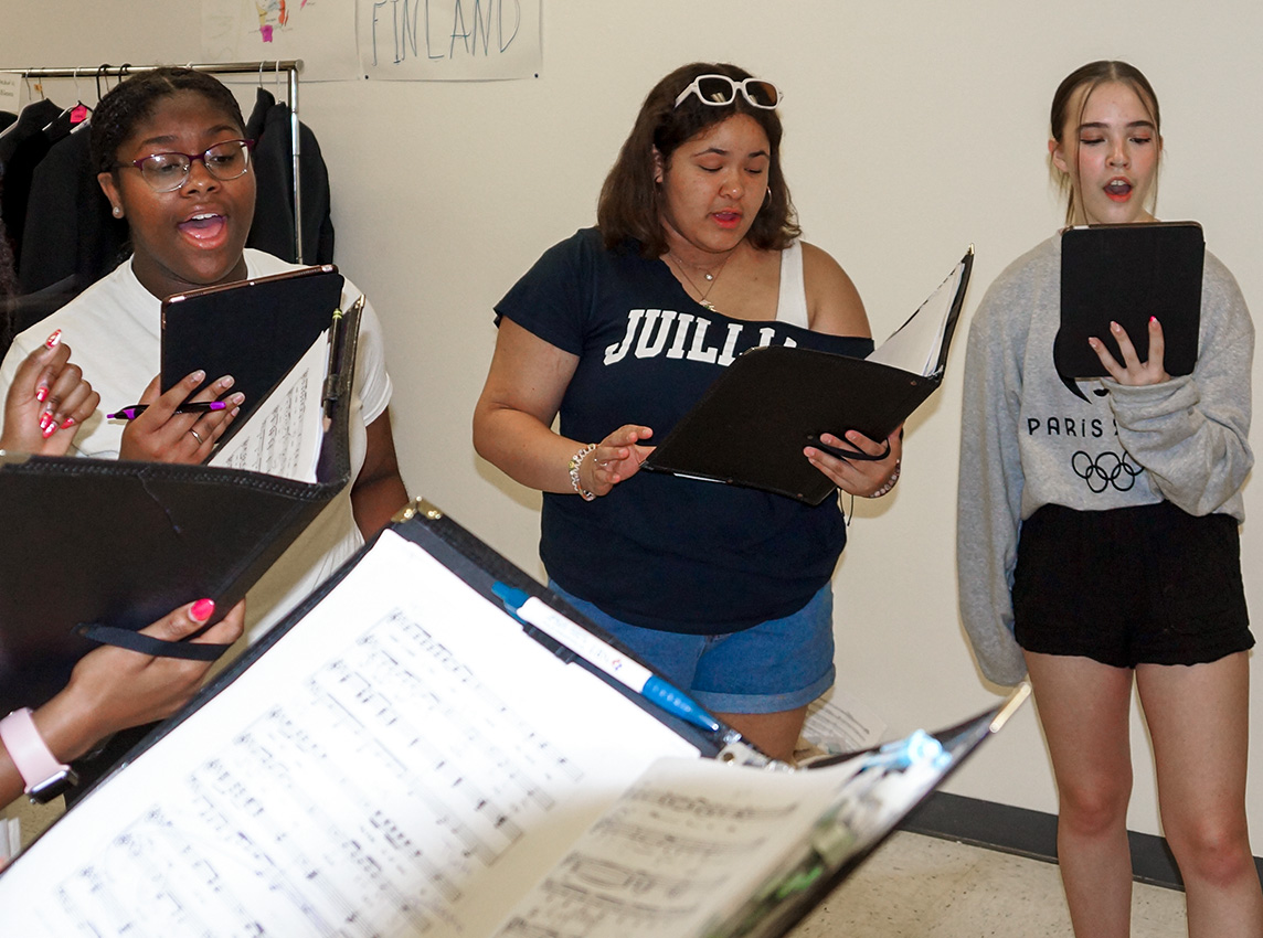 Young singers in crehearsing at TCA+A's Fine Arts in Fort Worth